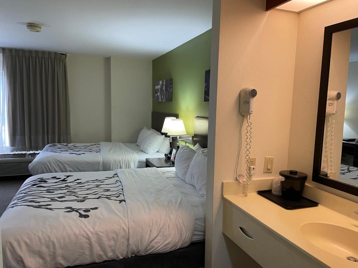 Sleep Inn Raleigh Durham Airport Buitenkant foto