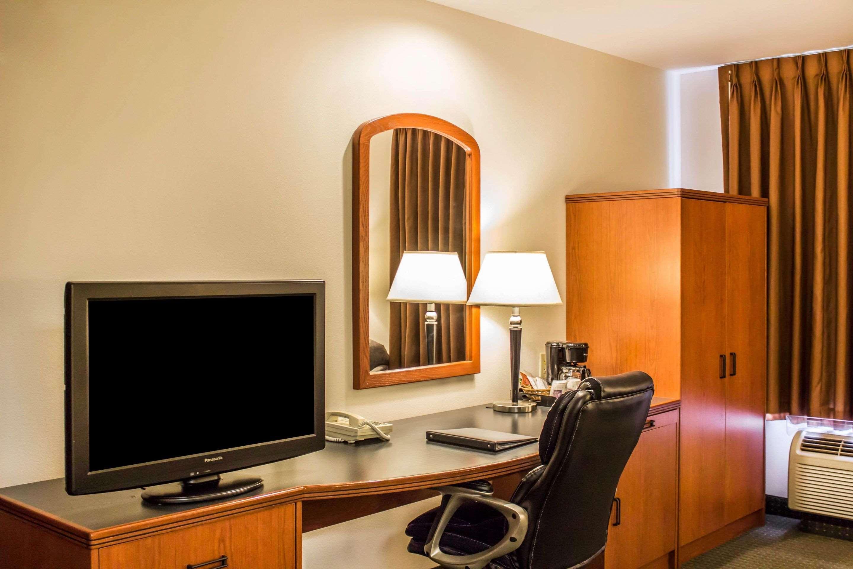 Sleep Inn Raleigh Durham Airport Buitenkant foto